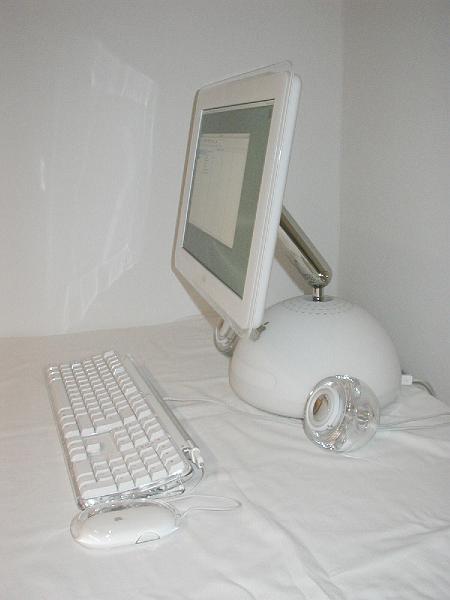 Apple iMac G4 (2).jpg